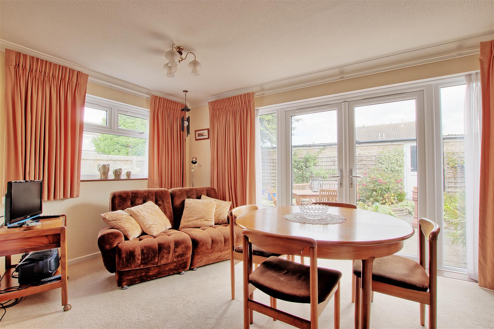 Wolsey Way, Cambridge